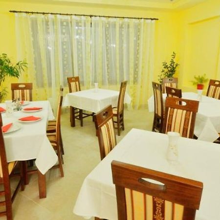 Camves Inn سيغيتو مارماتيي المظهر الخارجي الصورة